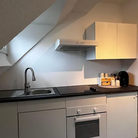 Flattyone Ruhrgebiet - Schlafkomfort Und Anbindung - Neu Renoviert Бохум Экстерьер фото