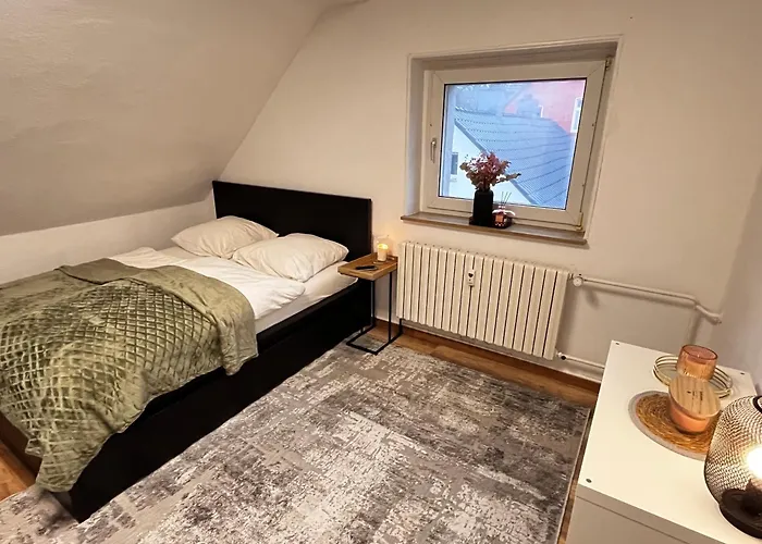 Flattyone Ruhrgebiet - Schlafkomfort Und Anbindung - Neu Renoviert